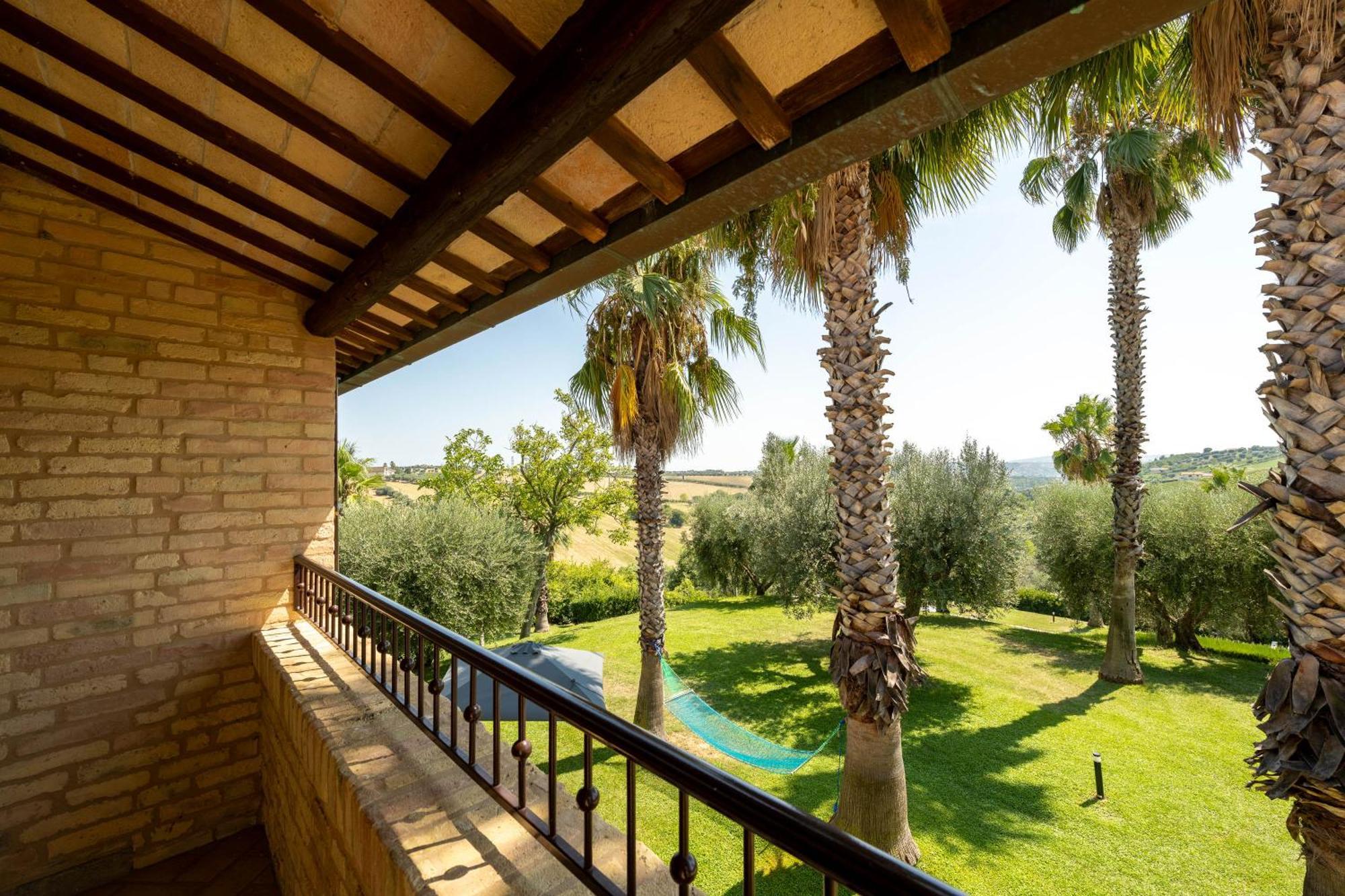 Villa Iulia - Vibra Controguerra Buitenkant foto